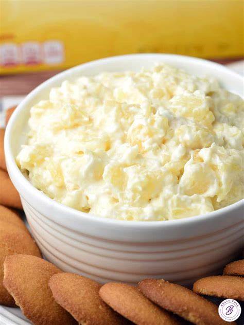 Easy_Pineapple_Dip.jpg